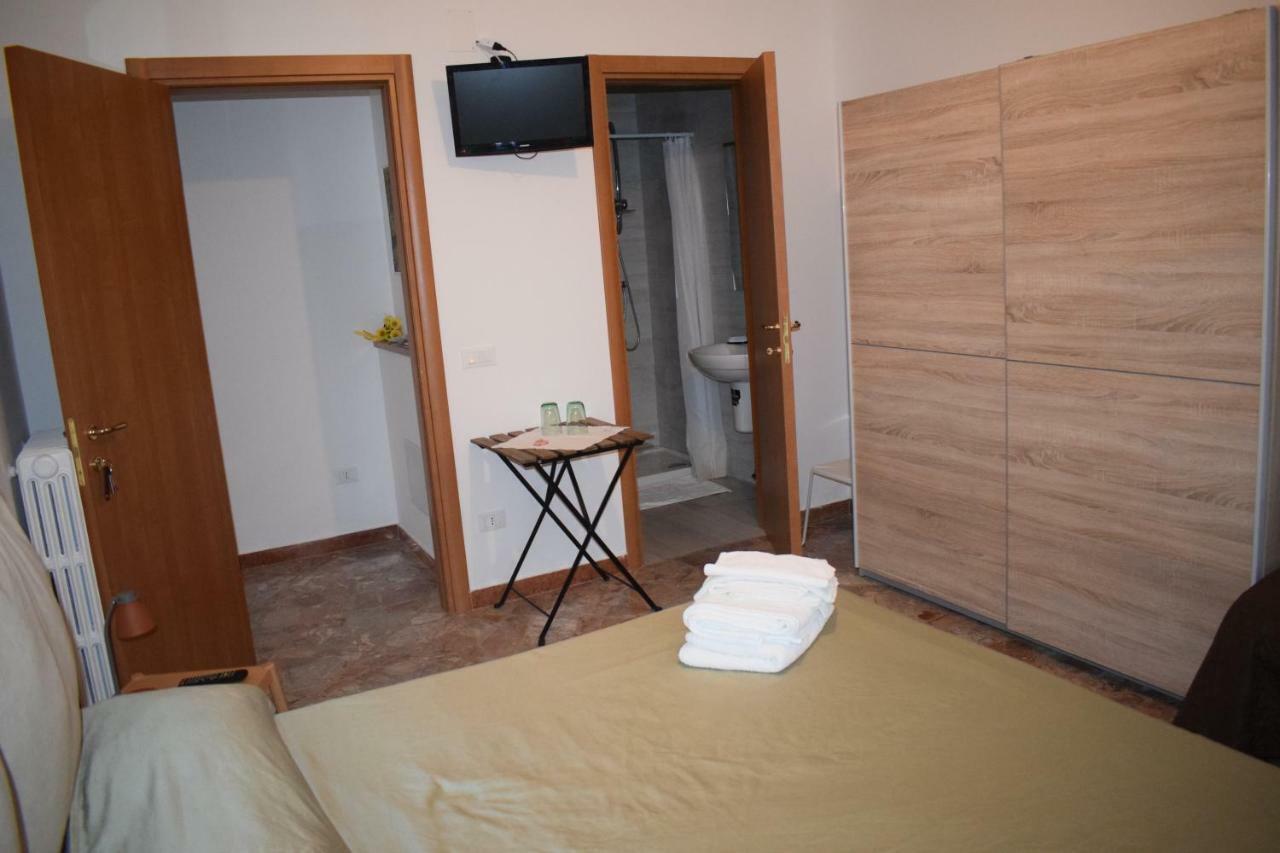 ポリニャーノ・ア・マーレ Casa Raffaella Bed & Breakfast エクステリア 写真